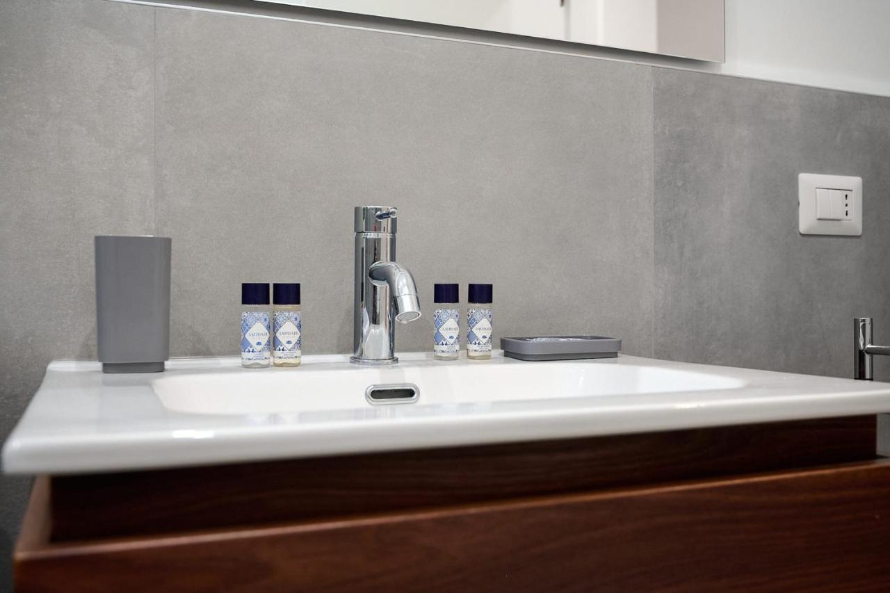 Brera Chic Suite In The Heart Of มิลาน ภายนอก รูปภาพ